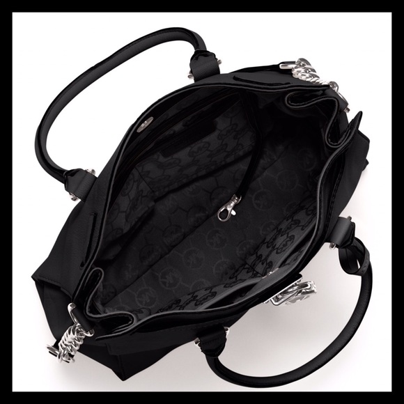 Michael Kors Hamilton Large Tote Black And Silver - Picture 4 of 6